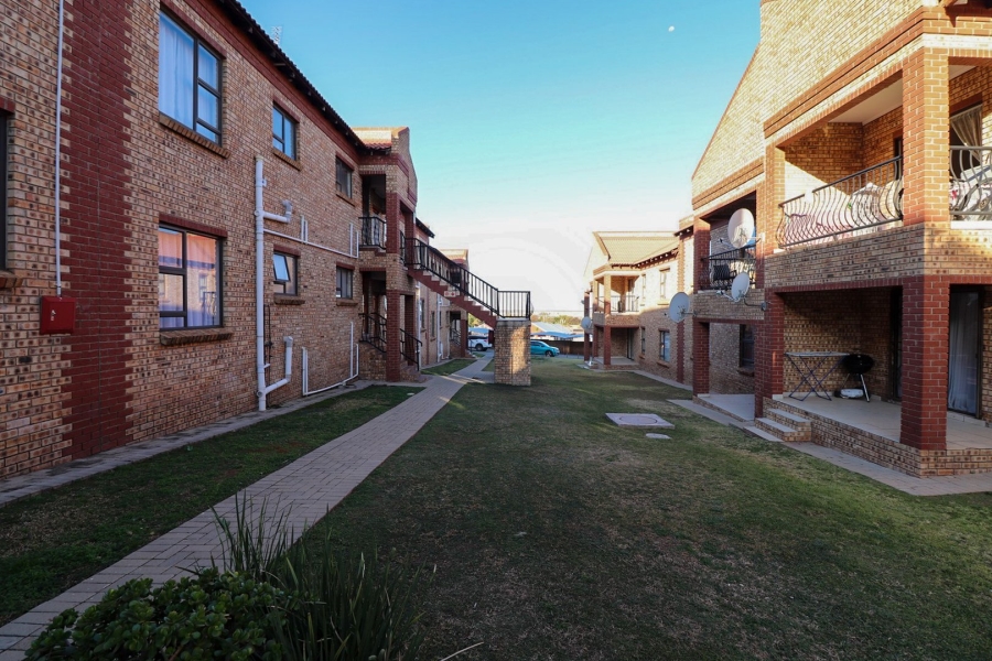 2 Bedroom Property for Sale in Doringkruin North West